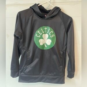 Boston Celtics Hoodie. Youth. Medium.